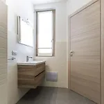 Bellagio Village فندق مانديلو ديل لاريو