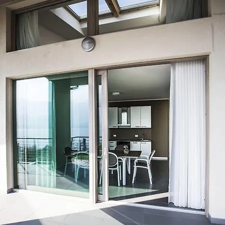 Bellagio Village * מנדלו דל לאריו