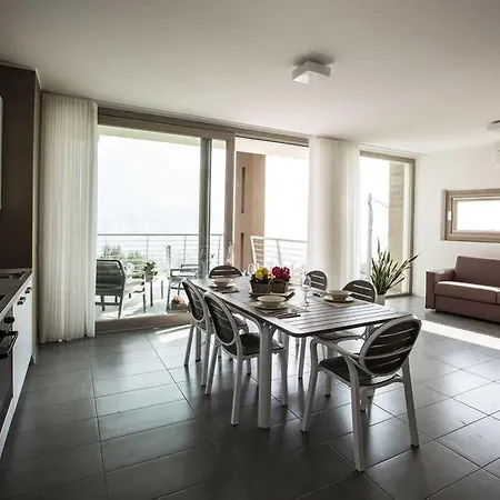 Bellagio Village Hotel