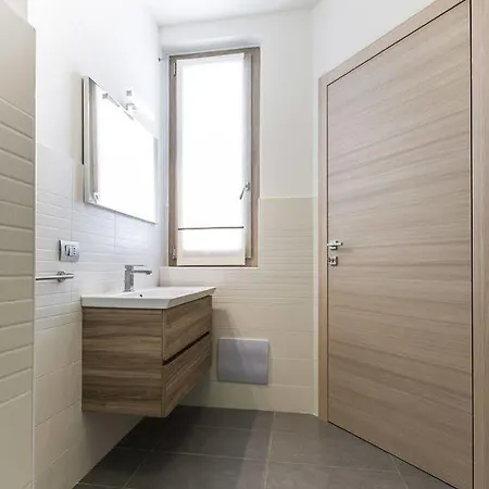 Bellagio Village מלון מנדלו דל לאריו