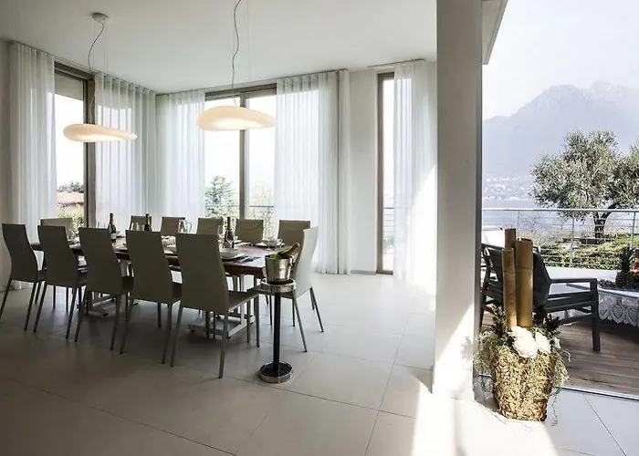 Bellagio Village * مانديلو ديل لاريو