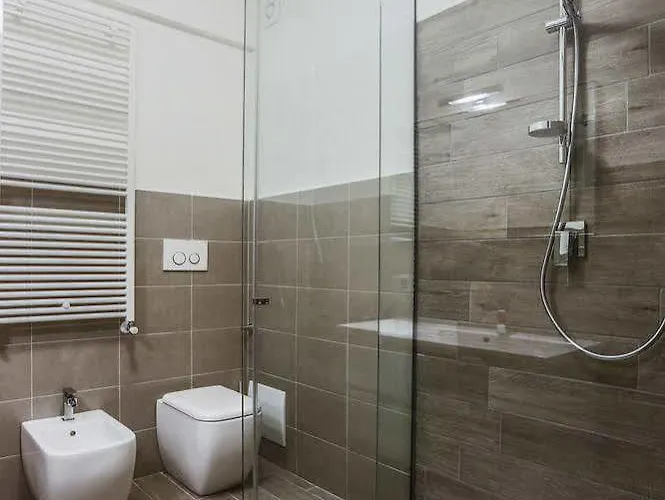 فندق Bellagio Village *