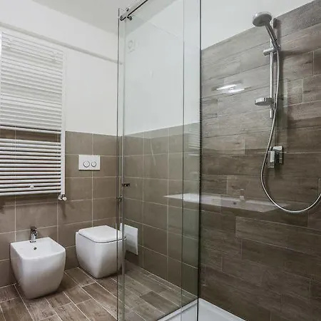 Отель Bellagio Village *